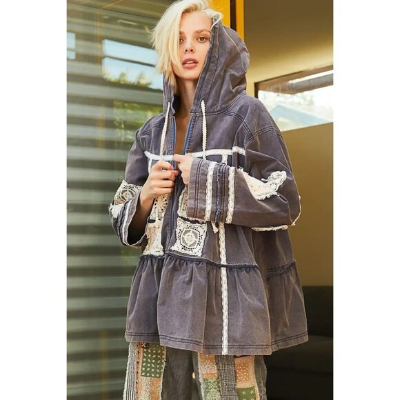 Z-1. POL Clothing Vintage Washed Embroidered Patch Flared Jacket Antique Navy - Picture 5 of 10